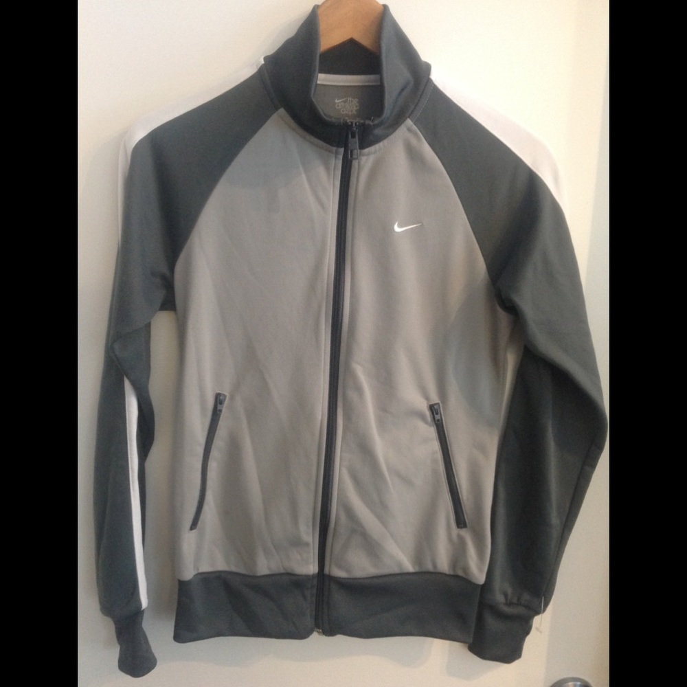 3/$25 NIKE S